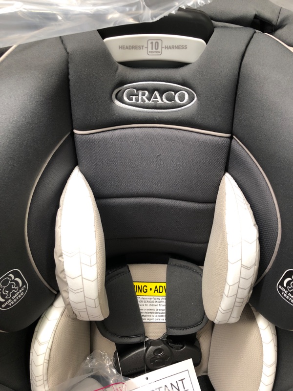 Photo 3 of Graco Extend2Fit Convertible Car Seat | Ride Rear Facing Longer with Extend2Fit, Redmond 2-in-1 Redmond