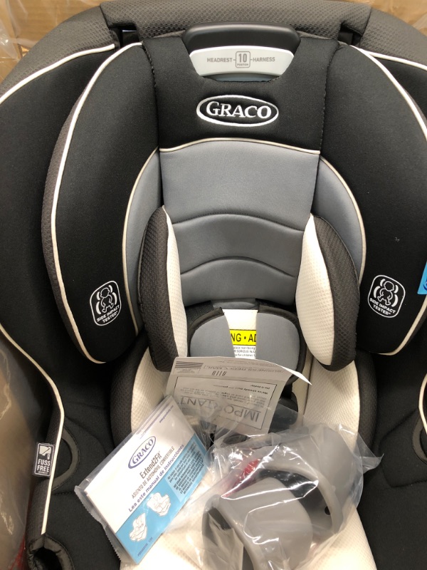 Photo 1 of Graco Extend2Fit Convertible Car Seat, Gotham