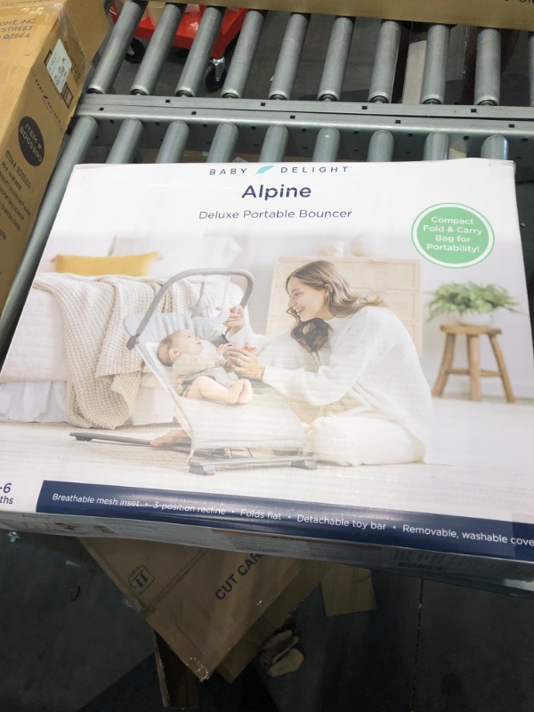 Photo 1 of Baby Delight Alpine Deluxe Portable Bouncer, Infant, 0 – 6 months, Charcoal Tweed