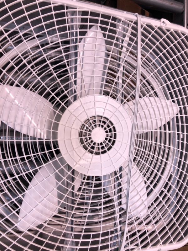 Photo 1 of Air King 9723 20-Inch 3-Speed Box Fan , White