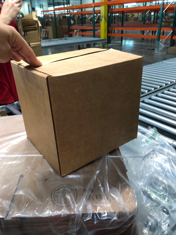 Photo 1 of Amazon Basics Cardboard Moving Boxes unknown qty