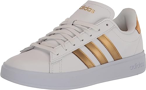 Photo 1 of adidas Women's Grand Court 2.0 Tennis Shoe SIZE 7
