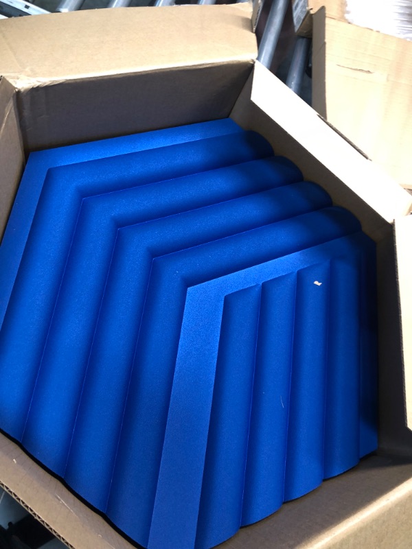 Photo 3 of Elgato Wave Panels: 6 acoustic treatment panels, dual density foam, proprietary EasyClick frames, modular design, easy setup and removal- Blue Starter Set Blue
