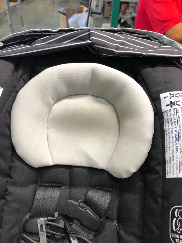 Photo 1 of Graco SnugRide 35 Lite LX Infant Car Seat, Studio SnugRide 1 Count (Pack of 1) Studio