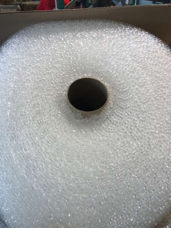 Photo 3 of Yens Elite Bubble Cushioning Roll 3/16 Perforated Bubbles Rolls Small 24 Width 350 feet 24"-350ft