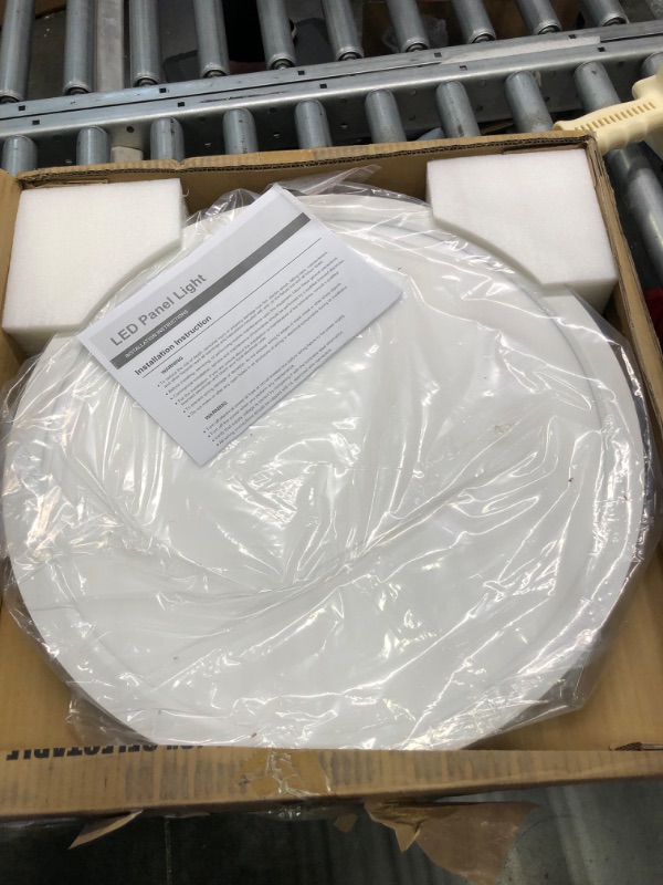 Photo 1 of 18 Inch LED Round Flat Panel Light, Black, 32W, 3200lm, 3000K/4000K/5000K CCT Selectable, 120°Beam Angle, Dimmable Edge-Lit Flush Mount Ceiling Light Fixture