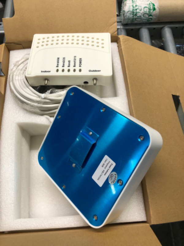 Photo 4 of Cell Phone Booster for Home,Home Cell Phone Signal Booster,Up to 5,000Sq Ft,Boost 5G /4G LTE Data for Band 66/2/4/5/12/17/13/25 with All U.S. Carriers, FCC Approved…