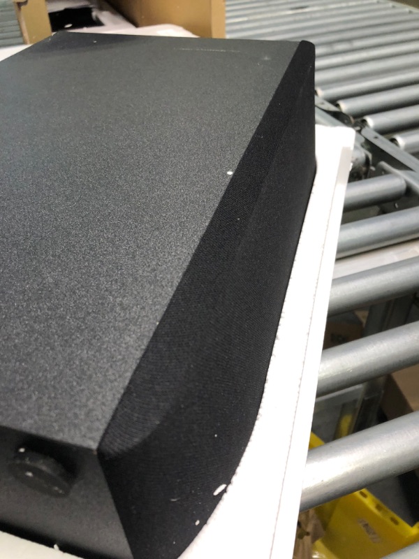 Photo 1 of LG Sound Bar and Wireless Subwoofer S40Q - 2.1 Channel, 300 Watts Output, Home Theater Audio