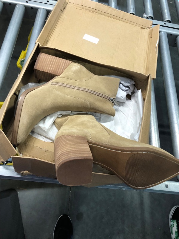 Photo 3 of Steve Madden Women's Calabria Ankle Boot 8 Sand Suede