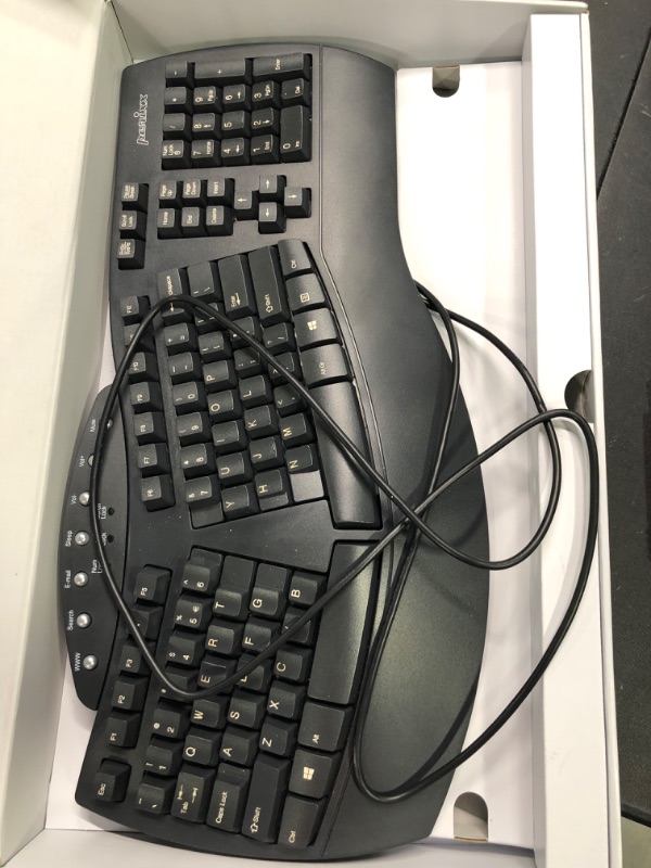 Photo 3 of PerixxErgonomic Split Keyboard - Compatible with Windows 11 and Mac OS X System - Black -Layout wired keyboard!
