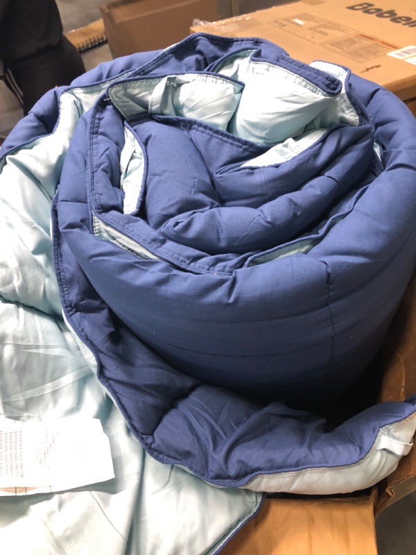 Photo 3 of 
Roll over image to zoom in


HIG Alternative Comforter Set - All Season Reversible Comforter with Two Shams - Quilted Duvet Insert with Corner Tabs - Box Stitched - Breathable, Soft (Full/Queen, Navy/Light Blue)