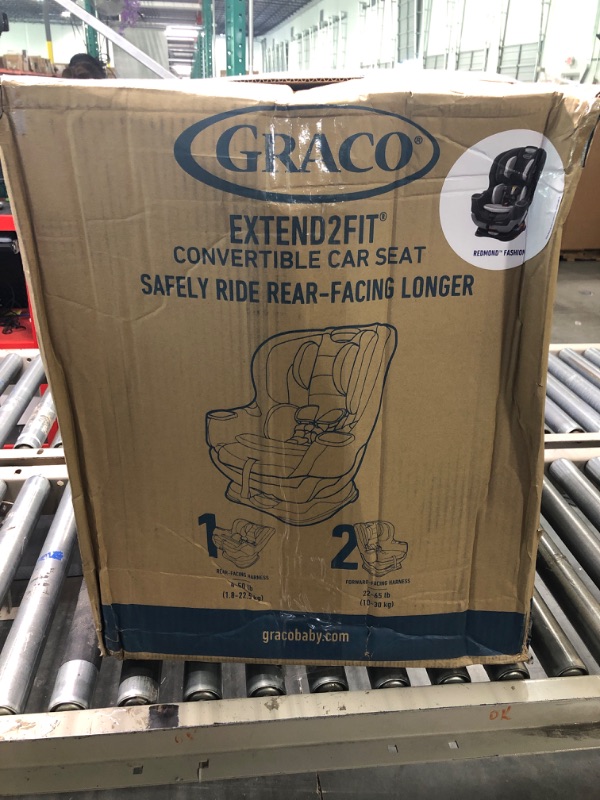 Photo 2 of Graco Extend2Fit Convertible Car Seat | Ride Rear Facing Longer with Extend2Fit, Redmond 2-in-1 Redmond