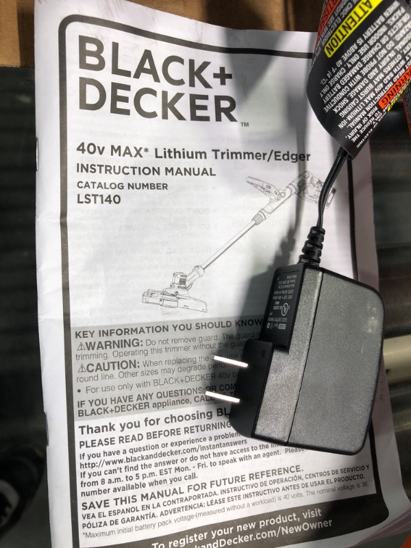 Photo 4 of BLACK+DECKER 40V Max Cordless String Trimmer Combo Kit (BLOWER NOT INCLUDED) 