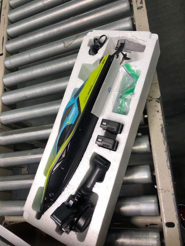 Photo 4 of 4DRC S2 High Speed RC Boats with LED Lights & 2 Batteries, 30+ mph Remote Control Boat for Pools and Lakes, Capsize Recovery, Low Battery Reminder,2.4Ghz Racing Boats for Adults Kids,Green