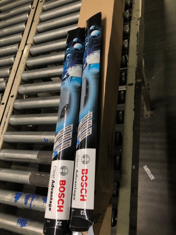 Photo 3 of 2 Bosch Clear Advantage Wiper Blade 22CA