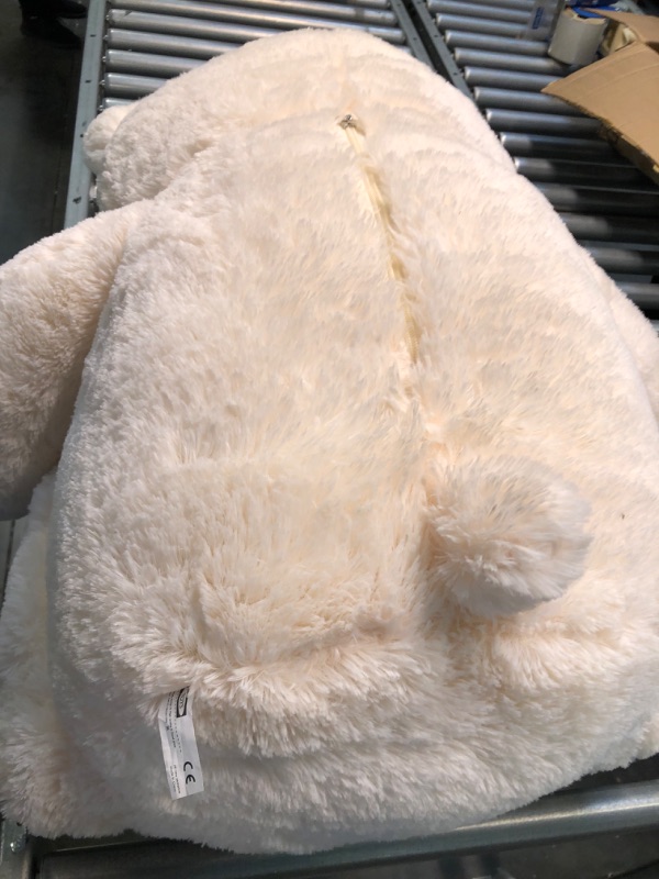 Photo 1 of Poutmac Big Teddy Bear 4Ft Giant White Soft Stuffed Animals Cute Plush Toy for Girlfriend Women Kids for Valentine's Christmas Birthday