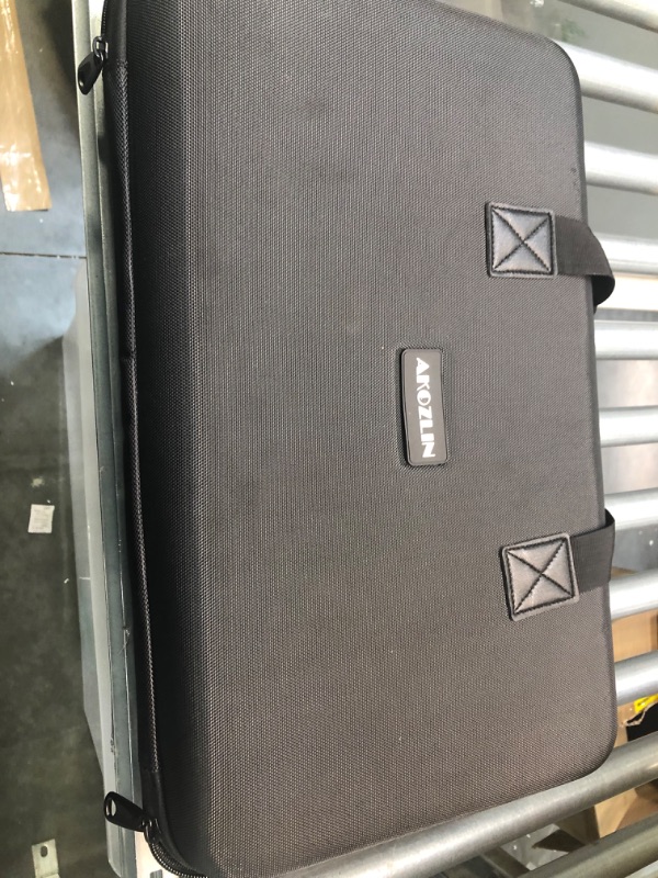 Photo 1 of AKOZLIN padded bag 20x12in