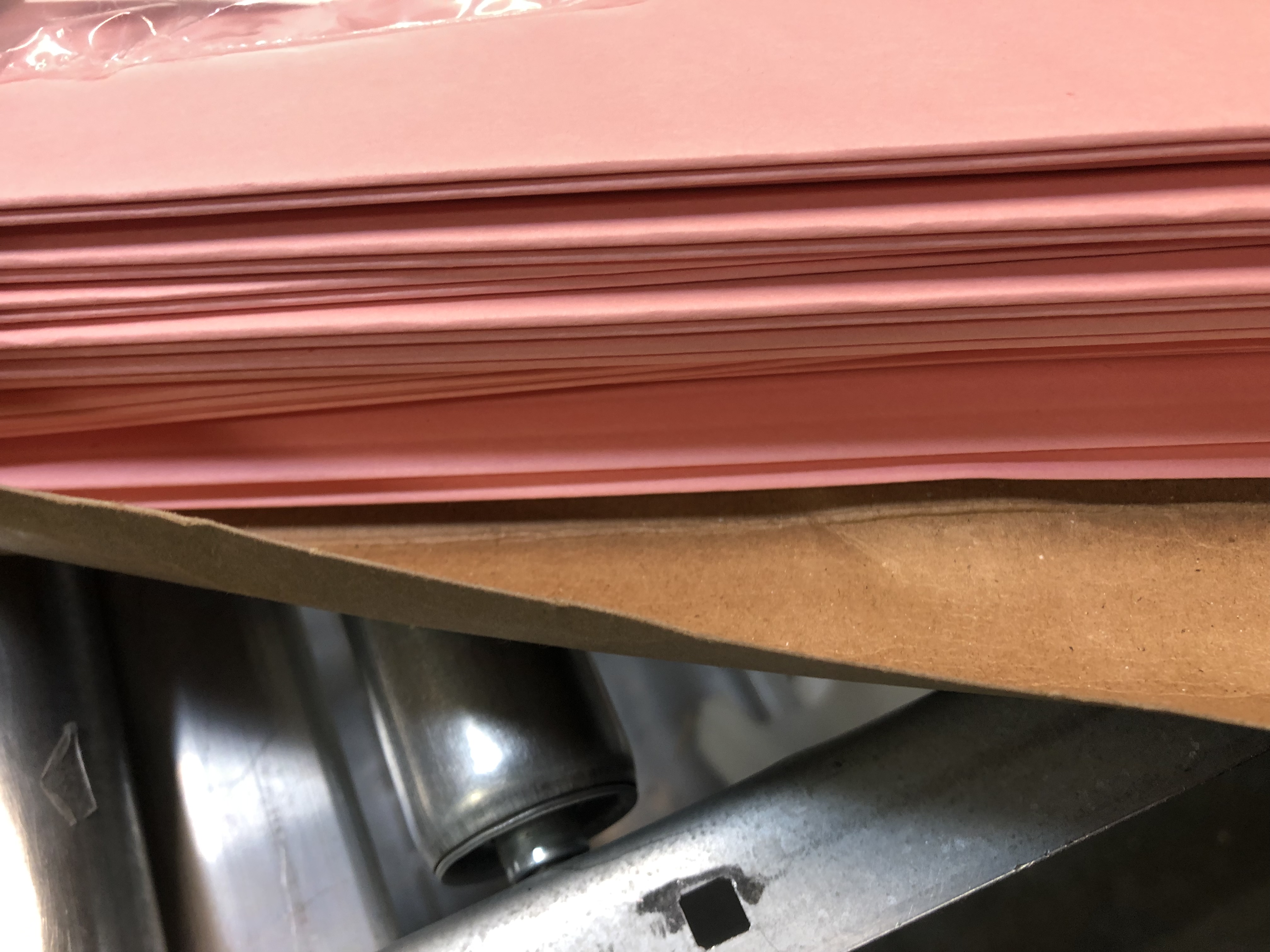 Photo 3 of Smead Colored Hanging File Folder with Tab, 1/5-Cut Adjustable Tab, Letter Size, Pink, 202 per Box (64066) Pink File Folder