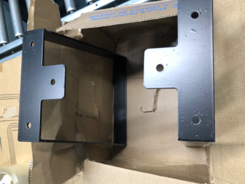 Photo 1 of black metall brackets