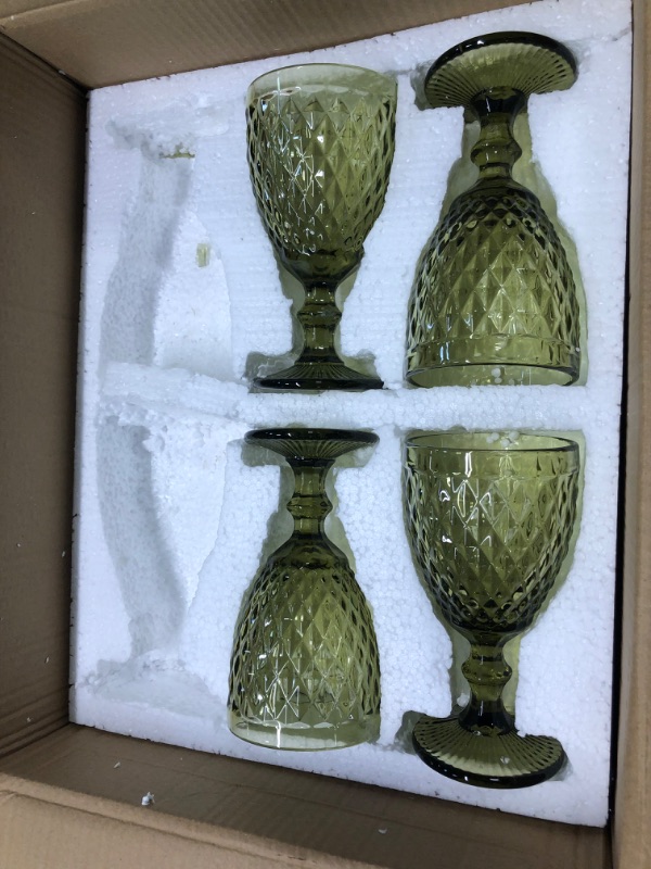 Photo 3 of Vintage Wine Glasses Set of 4, 10 Ounce Colored Glass Water Goblets, Unique Embossed Pattern High Clear Stemmed Glassware Wedding Party Bar Drinking Cups Diamond Green