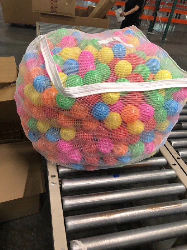 Photo 1 of Amazon Basics BPA Free Crush-Proof Plastic Ball Pit Balls with Storage Bag, Toddlers Kids 12+ Months, 6 Bright Colors 
