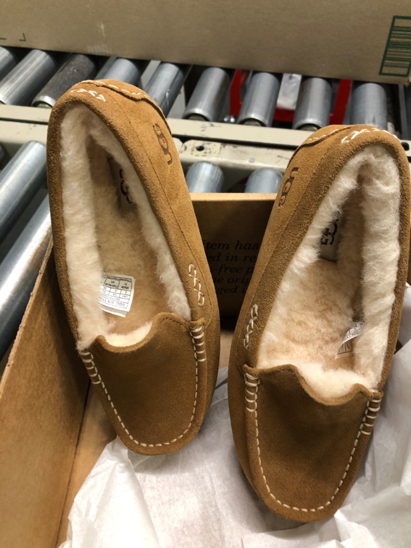 Photo 3 of UGG® Women's Ansley Moccasin  Slippers womens size 5