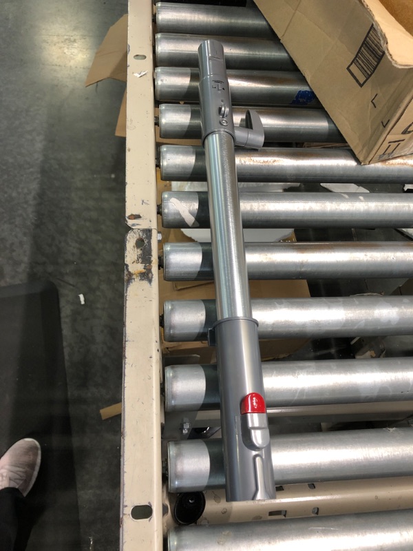 Photo 1 of Genuine OEM Shark Navigator Lift Away UV440 Replacement Extension Wand Tube. Compatible with Shark UV440 NV350, NV351 NV352 NV352 NV356e NV360