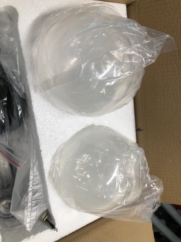 Photo 1 of 2 BULB LAMP 