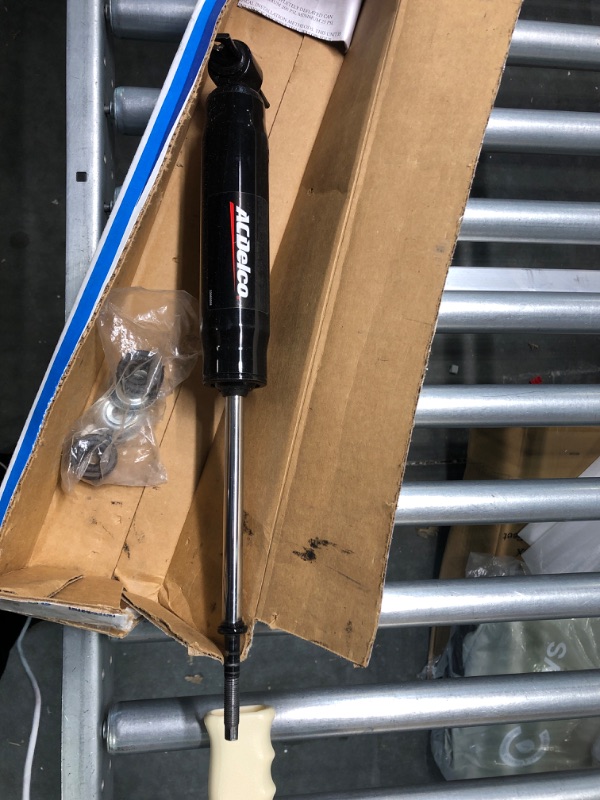 Photo 1 of ACDelco GM Original Equipment 560-571 Front Shock Absorber Kit