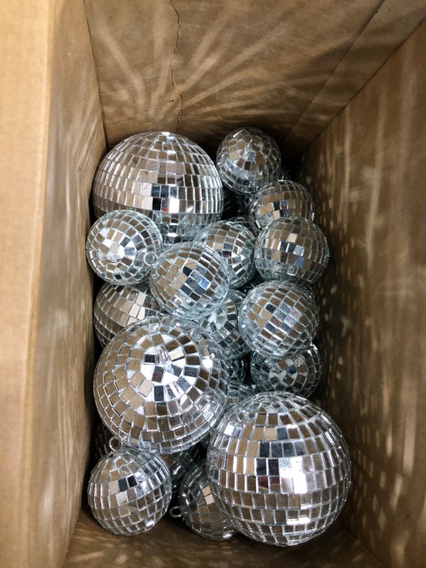 Photo 4 of 35 Pcs Mirror Disco Balls Ornaments Mini Disco Ball Decorations Reflective Mirror Ball Decoration 70s Disco Themed Party Decor for Valentine's Day Tree Ornaments (2 Inch, 3 Inch, 4 Inch, 6 Inch)