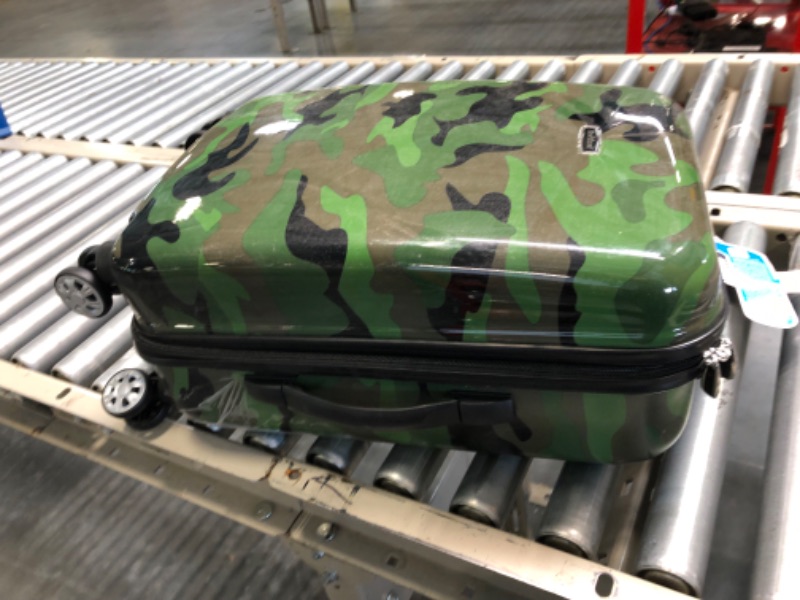 Photo 1 of Rockland Polycarbonate Carry on Green