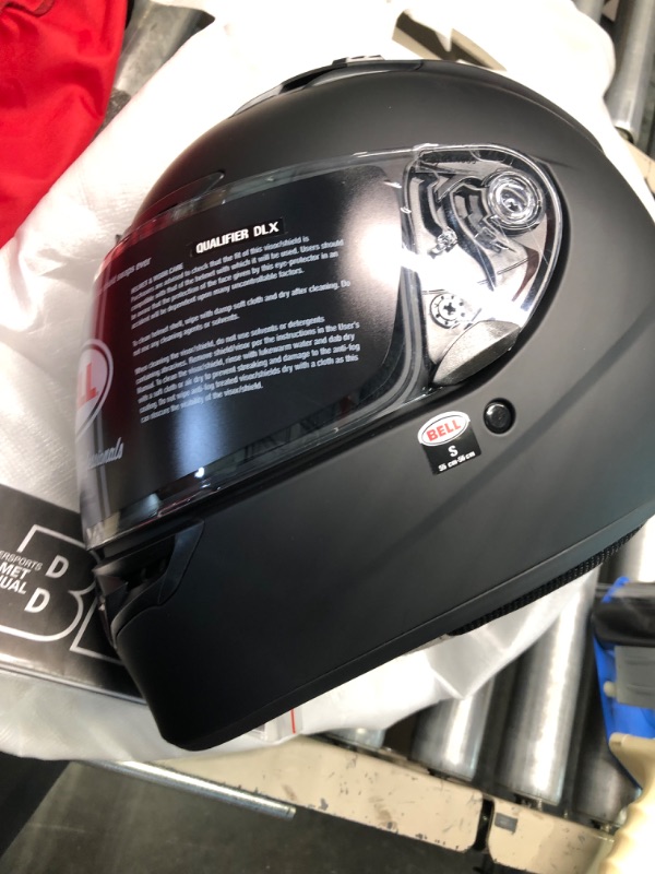 Photo 3 of Bell Qualifier Street Helmet (Solid Matte Black, small