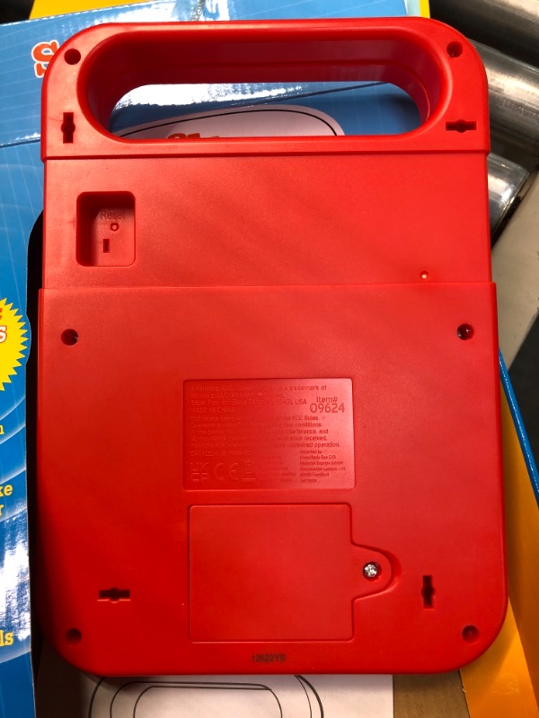 Photo 1 of Basic Fun Speak & Spell Electronic Game
