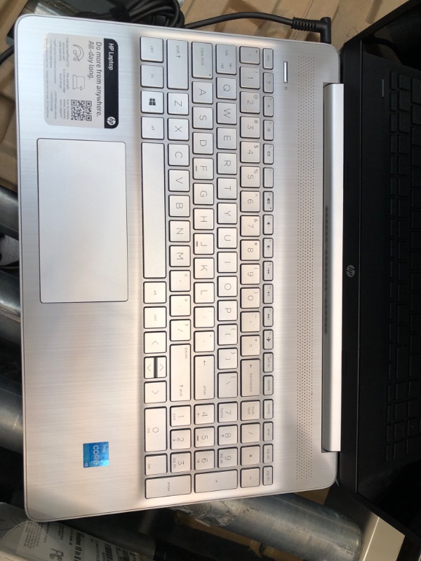 Photo 1 of HP 15", Intel Core i3-1115, 8GB RAM, 256GB SSD, Silver, Windows 11, 15-