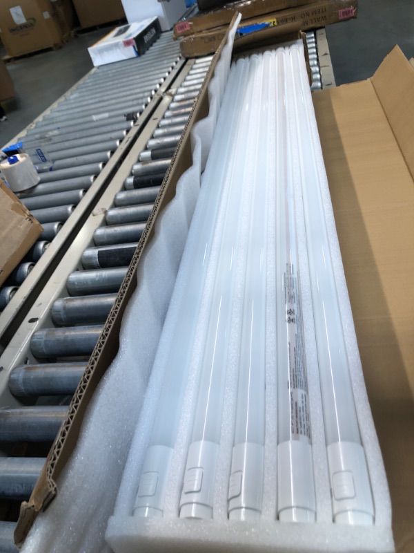 Photo 3 of 20 Pack 3CCT 4FT LED T8 Hybrid Type A+B Light Tube, 18W, 4000K/5000K/6500K Selectable, Plug & Play or Ballast Bypass, Single or Double End Powered, 2300lm, Frosted Cover, T8 T10 T12, 120-277V, UL, FCC