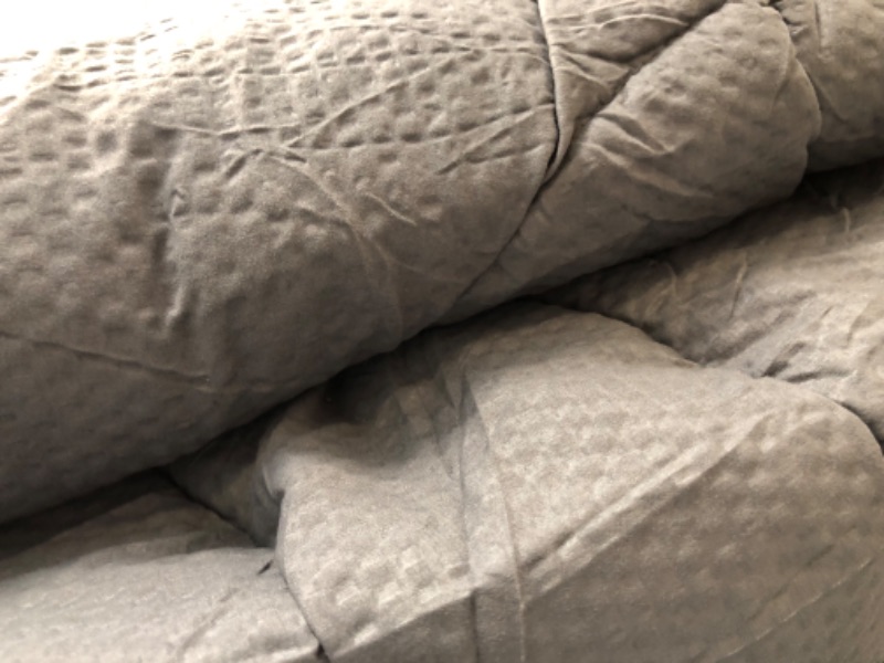 Photo 4 of 
HYPNOSER Adult Weighted Blanket Queen Size (20 lbs, 60''x80'', Grey)