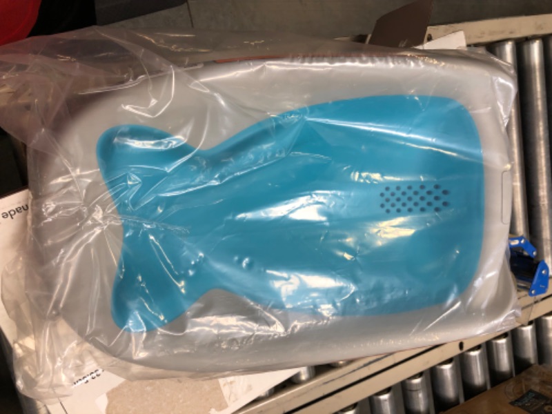 Photo 1 of Skip Hop Baby Bath Tub, Moby Recline and Rinse Recline Bather