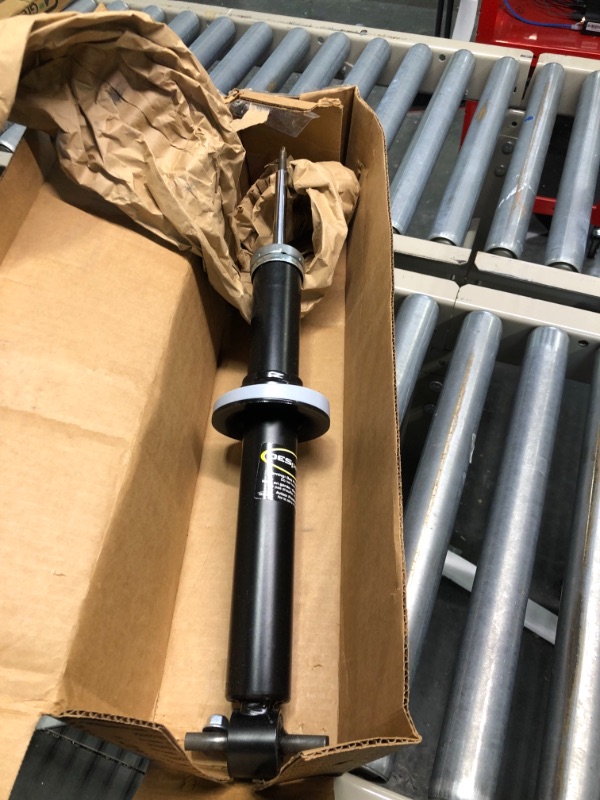 Photo 2 of Monroe Shocks & Struts OESpectrum 39136 Shock Absorber