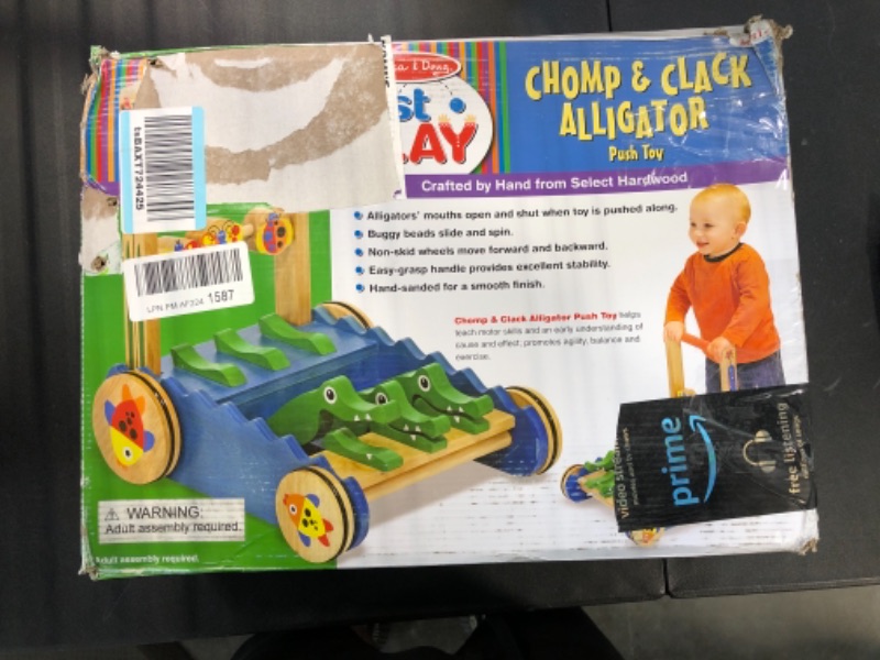 Photo 5 of Melissa & Doug Chomp & Clack Alligator Push Toy & Pull-Back Vehicles