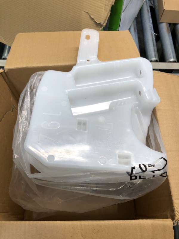 Photo 1 of Windshield Washer Fluid Reservoir Replacement for Mercedes-Benz W163 ML320 ML350 ML430 ML500 ML55 AMG(only for 7.6 Liters with Four Holes)