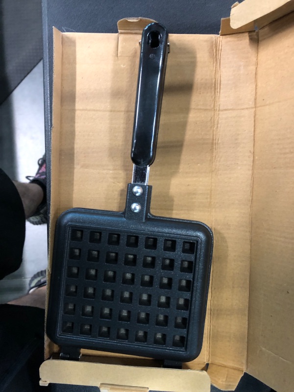 Photo 2 of Baffect Non-stick Waffle Maker, 5.7 Inches Camping Waffle Pan, Portable Aluminum Waffle Cookware for Stovetop Campfire 11.8*5.7*1.2in