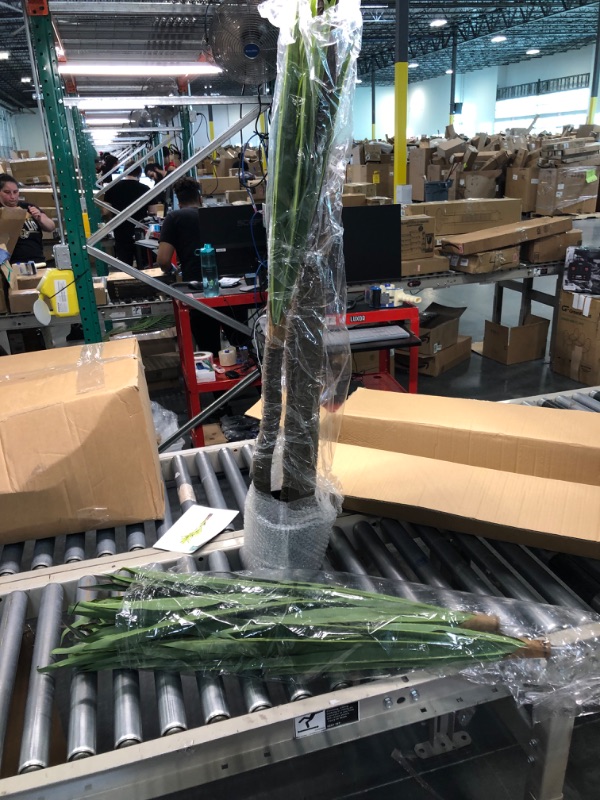 Photo 1 of Ypeidn Tropical Yucca Tree 6.5Ft Artificial Tree with Plastic Pot for Office and Home Decor, Tall Faux Dracaena Plant for Indoors and Outdoors, Artificial Silk Palm Housewarming Gift,T200 6.5 fFT