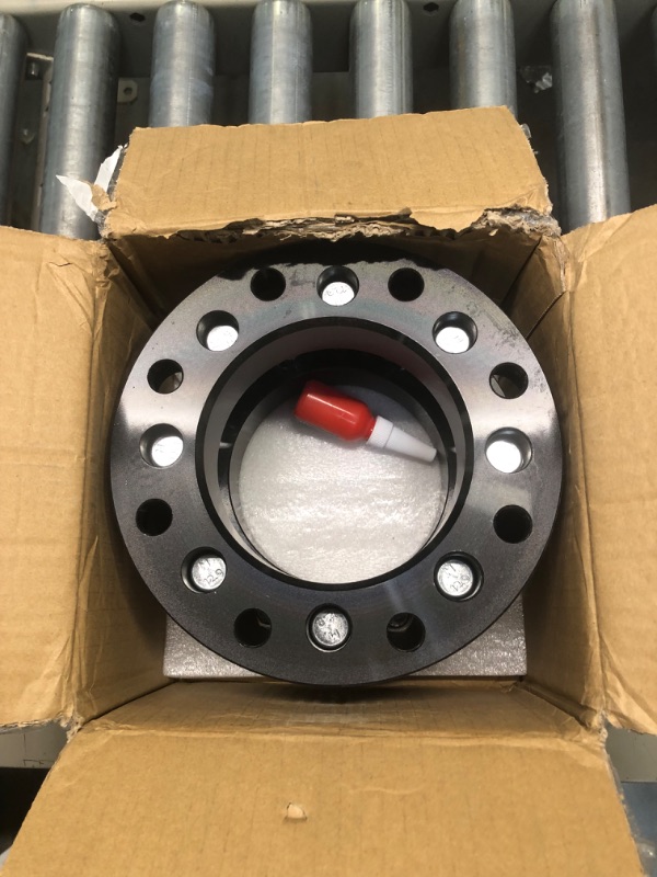 Photo 1 of YIZBAP 2PCS 8x180 to 8x6.5 Wheel adapters, 1.5 inch 8x180mm to 8x165.1mm Wheel adapters 125.6mm Hub Bore with 14x1.5 Thread Pitch