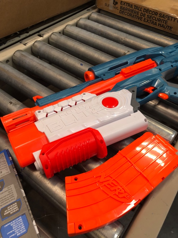 Photo 4 of NERF Elite 2.0 Motoblitz Blaster with Scope, Motorized 10-Dart Blasting, Airblitz 6 Darts, 22 Darts, Outdoor Toys for 8 Year Old Boys & Girls