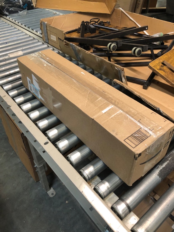 Photo 2 of Oregon 18-Inch Replacement Chainsaw Bar and M72 SpeedCut Chainsaw Chain Combo, 72 Drive Links, Pitch: .325" Low Vibration, .050" Gauge (584408)