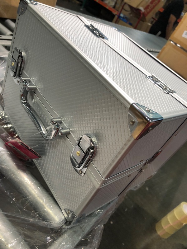Photo 1 of London Soho New York Beauty Vanity Case