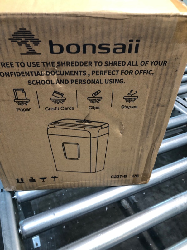 Photo 5 of Bonsaii Paper Shredder for Home Use,6-Sheet Crosscut Paper and Credit Card Shredder for Home Office,Home Shredder with Handle for Document,Mail,Staple,Clip-3.4 Gal Wastebasket(C237-B) 6-Sheet Cross Cut