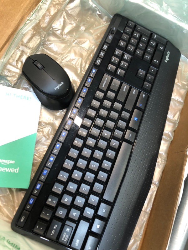 Photo 4 of Logitech MK335 Wireless Keyboard and Mouse Combo (Renewed)