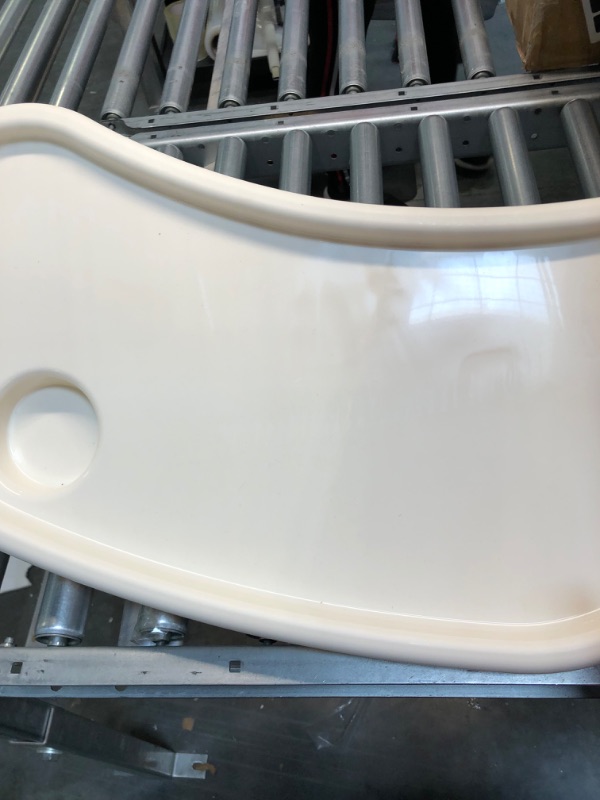 Photo 1 of Graco Slim Snacker High Chair, Ultra Compact High Chair, Whisk