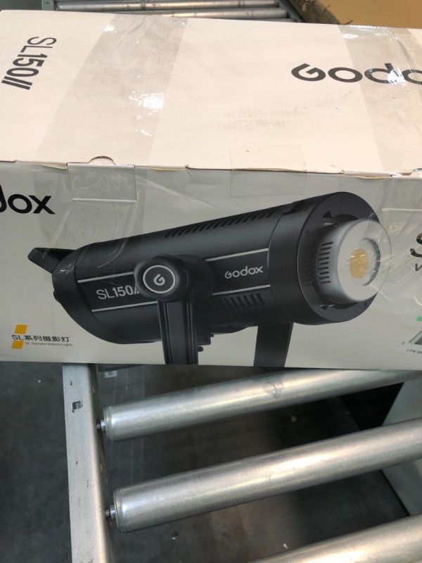 Photo 1 of Godox SL150WII,SL150W II SL-150WII 150W 5600±200K Bowens Mount CRI 96 TLCI 97 Daylight Balanced LED Continuous Video Light,Ultra Silent LED Photography Light with 8 FX Effect